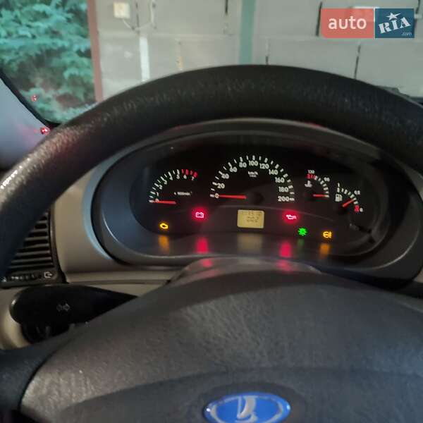 ВАЗ / Lada 1118 Калина 2006