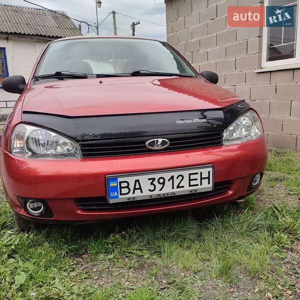 Седан ВАЗ / Lada 1118 Калина 2006 в Новоукраинке