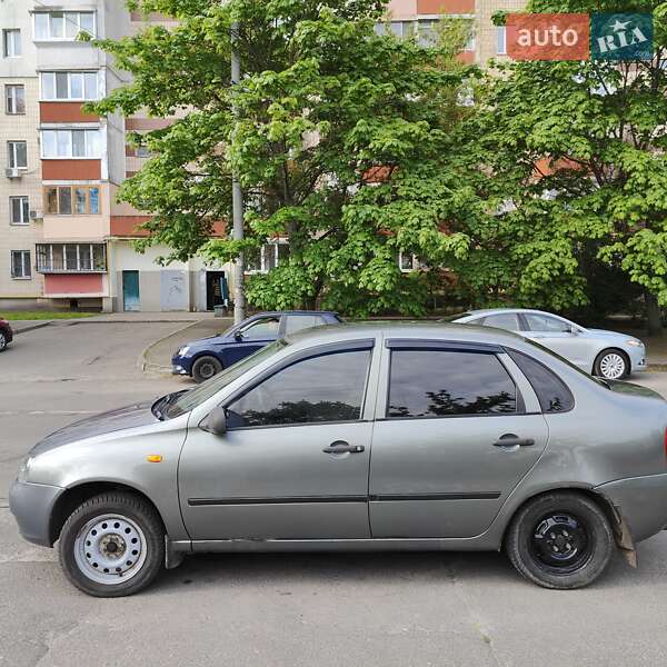 Седан ВАЗ / Lada 1118 Калина 2007 в Киеве