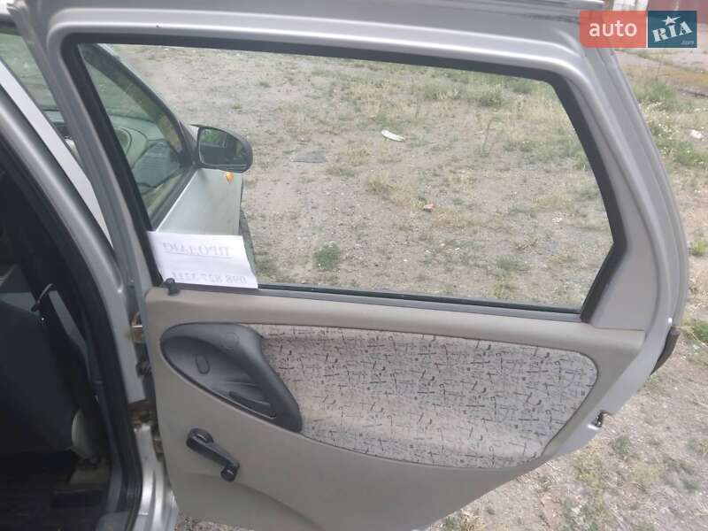 Седан ВАЗ / Lada 1118 Калина 2006 в Голованівську