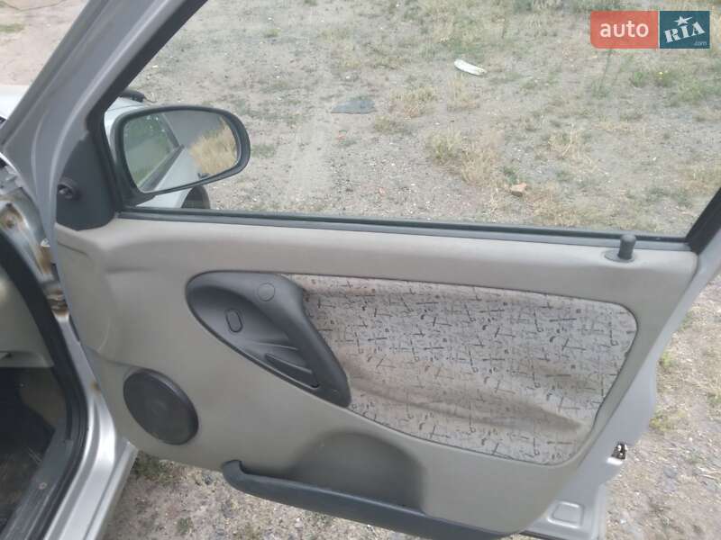 Седан ВАЗ / Lada 1118 Калина 2006 в Голованівську