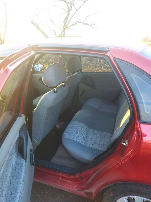 Седан ВАЗ / Lada 1118 Калина 2007 в Глобине