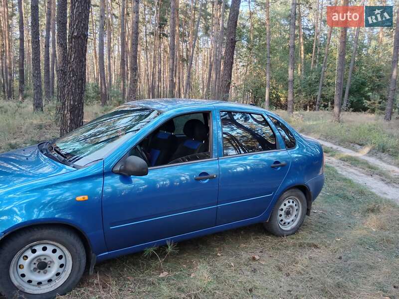 Седан ВАЗ / Lada 1118 Калина 2006 в Ромнах