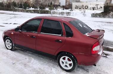 Седан ВАЗ / Lada 1118 Калина 2007 в Десне