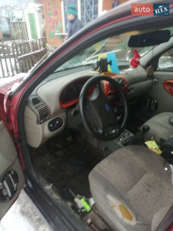 Седан ВАЗ / Lada 1118 Калина 2006 в Бахмачі фото 5 Седан ВАЗ / Lada 1118 Калина 2006 в Бахмачі