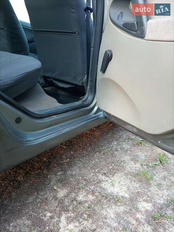 Седан ВАЗ / Lada 1118 Калина 2008 в Харькове