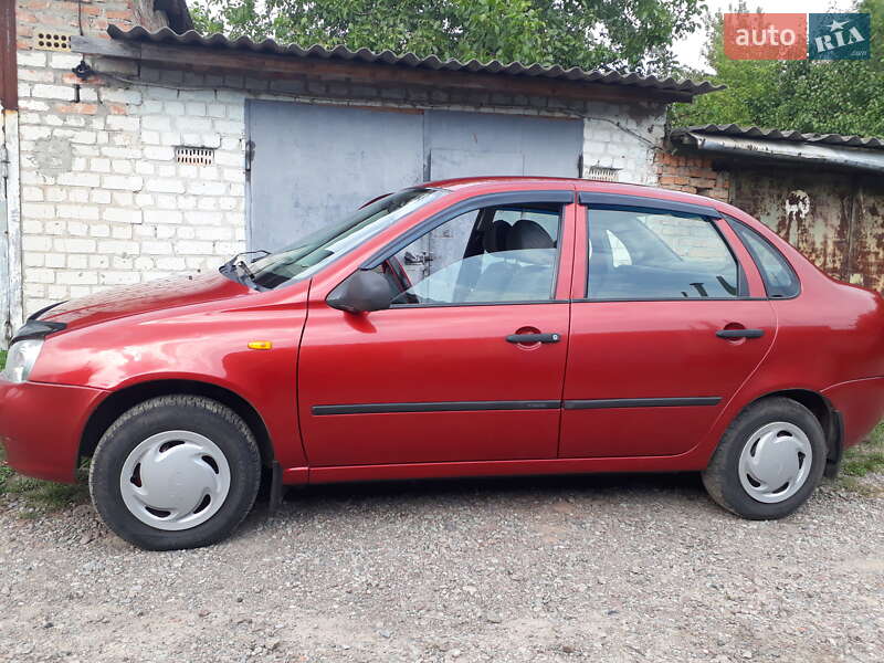 Седан ВАЗ / Lada 1118 Калина 2007 в Конотопе