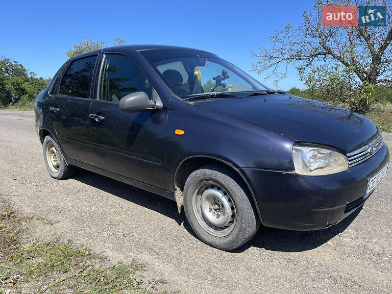 Седан ВАЗ / Lada 1118 Калина 2006 в Черновцах
