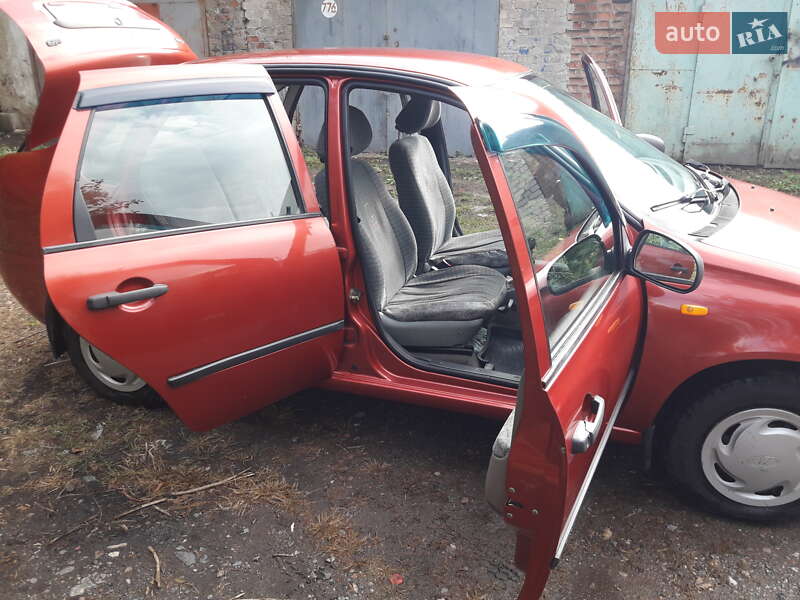 Седан ВАЗ / Lada 1118 Калина 2007 в Конотопе