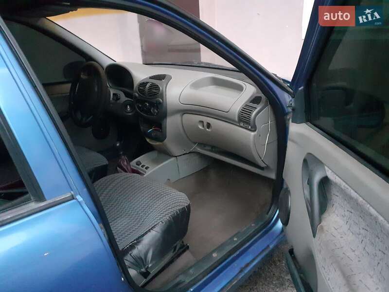 Седан ВАЗ / Lada 1118 Калина 2006 в Харкові