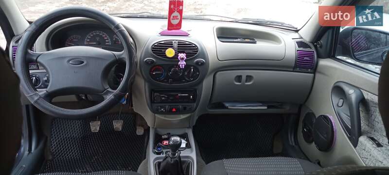 Седан ВАЗ / Lada 1118 Калина 2007 в Раздельной
