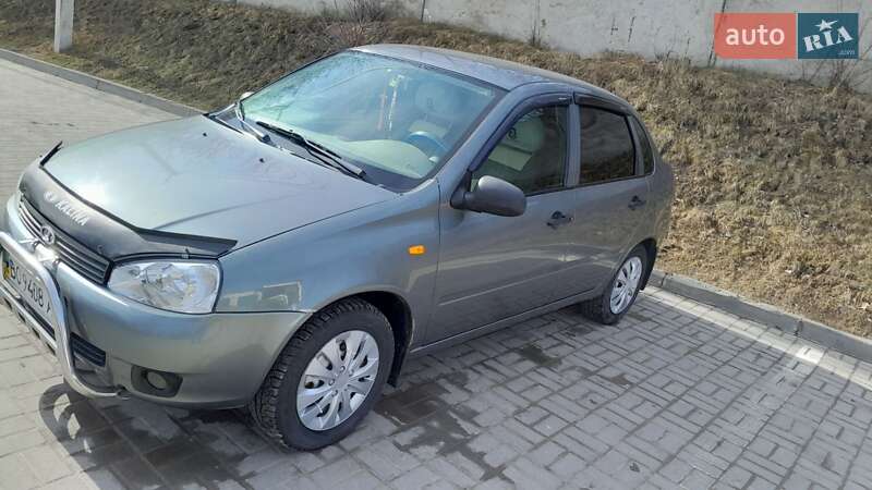 Седан ВАЗ / Lada 1118 Калина 2010 в Тернополе