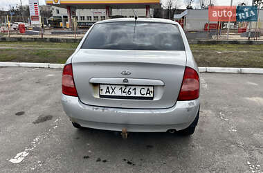 Седан ВАЗ 1118 Калина 2006 в 