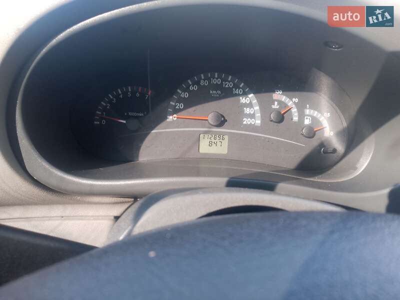 Седан ВАЗ / Lada 1118 Калина 2006 в Києві