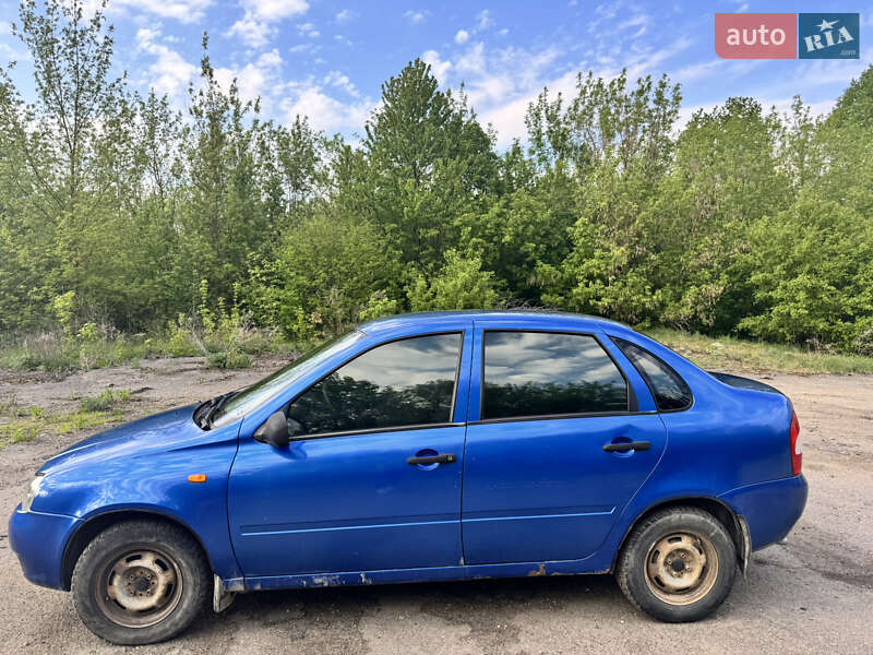 Седан ВАЗ / Lada 1118 Калина 2006 в Ярмолинцах