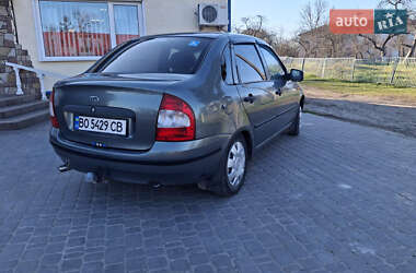 Седан ВАЗ 1118 Калина 2008 в 