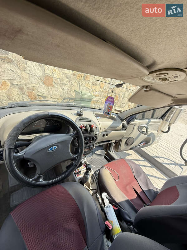 Седан ВАЗ / Lada 1118 Калина 2008 в Чернівцях