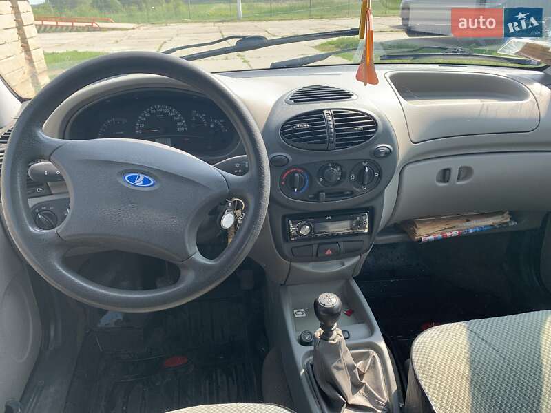 Седан ВАЗ / Lada 1118 Калина 2006 в Гадяче