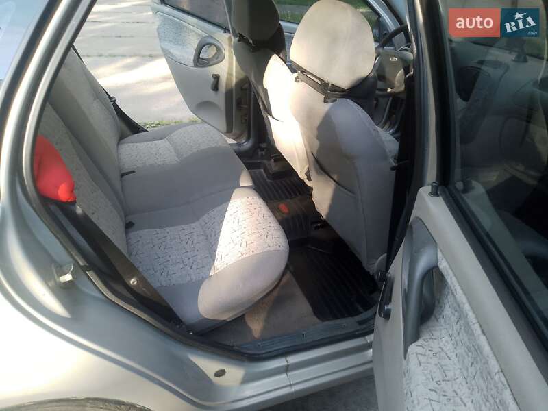 Седан ВАЗ / Lada 1118 Калина 2006 в Києві