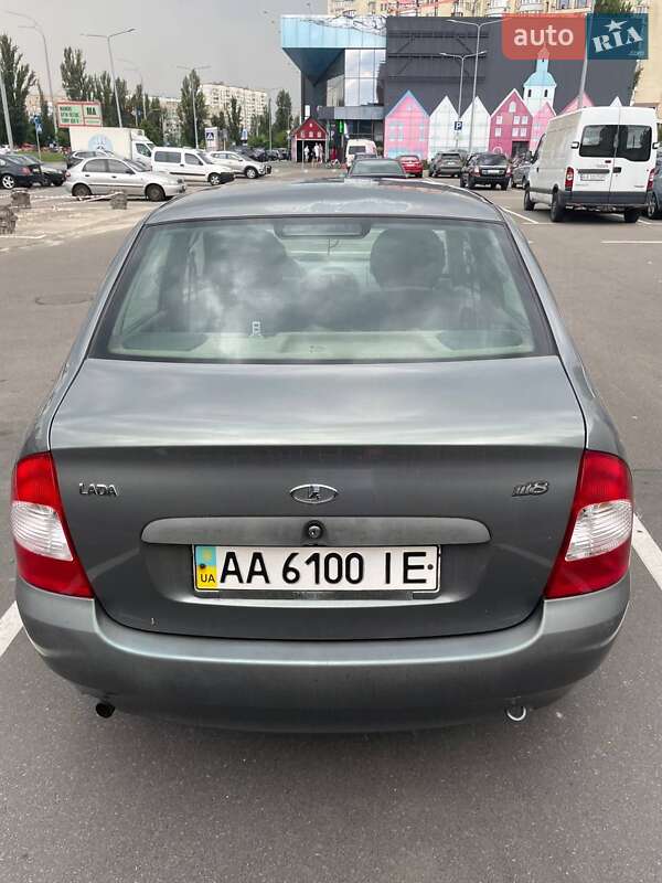 Седан ВАЗ / Lada 1118 Калина 2008 в Киеве