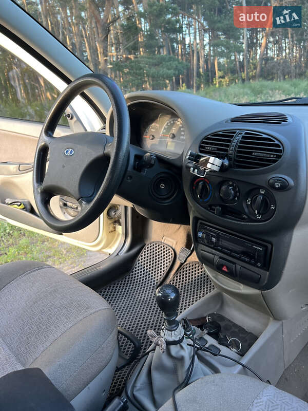 Седан ВАЗ / Lada 1118 Калина 2008 в Солоницевке