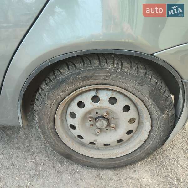 Седан ВАЗ / Lada 1118 Калина 2008 в Ярмолинцах