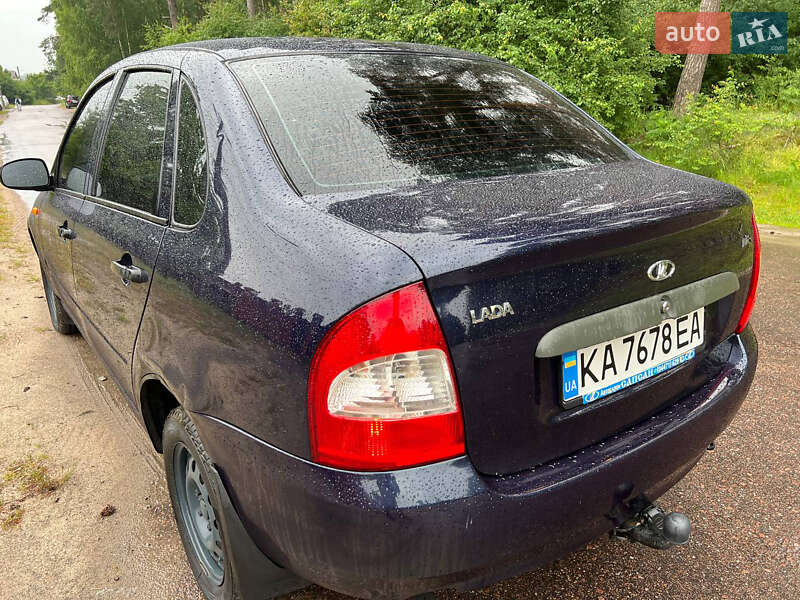 Седан ВАЗ / Lada 1118 Калина 2008 в Житомире