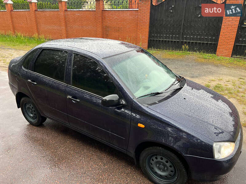 Седан ВАЗ / Lada 1118 Калина 2008 в Житомире