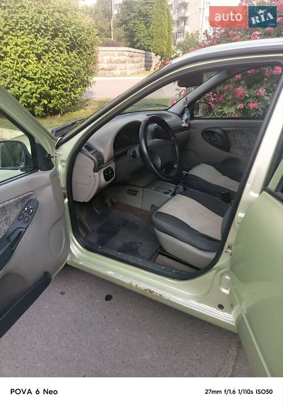 Седан ВАЗ / Lada 1118 Калина 2006 в Кременчуге