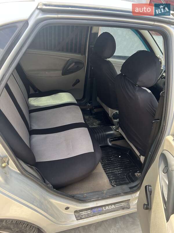 Седан ВАЗ / Lada 1118 Калина 2007 в Борщеве