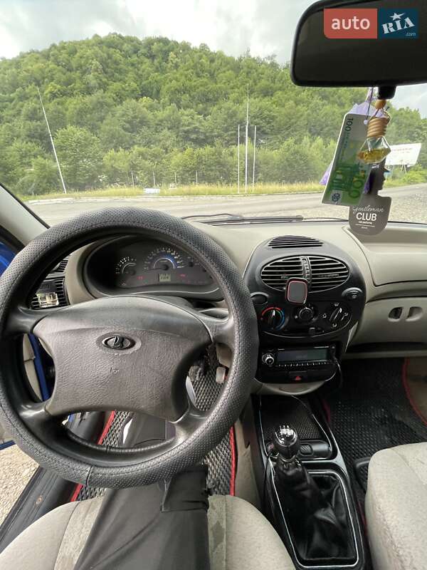 Седан ВАЗ / Lada 1118 Калина 2006 в Рахове