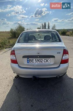 Седан ВАЗ 1118 Калина 2007 в 