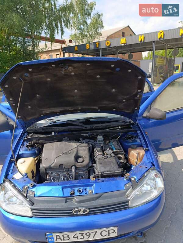 Седан ВАЗ / Lada 1118 Калина 2006 в Жмеринке