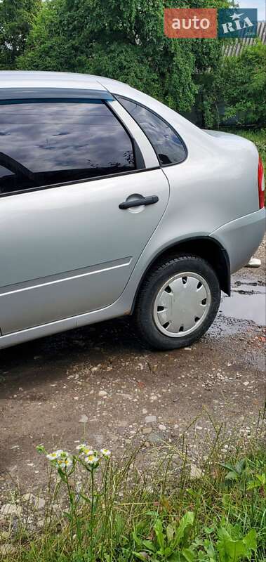 Седан ВАЗ / Lada 1118 Калина 2008 в Городенке