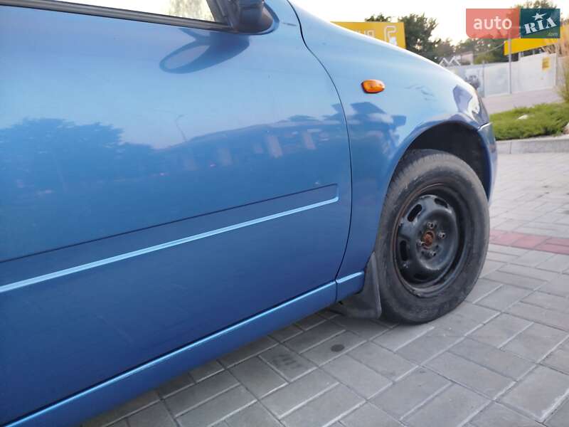 Седан ВАЗ / Lada 1118 Калина 2006 в Броварах