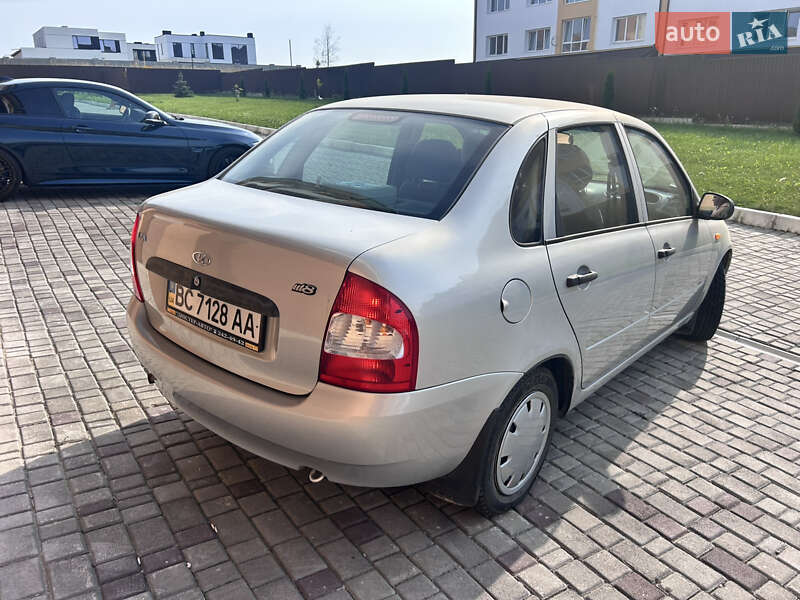 Седан ВАЗ / Lada 1118 Калина 2008 в Львове