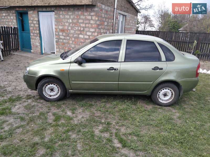 Седан ВАЗ / Lada 1118 Калина 2008 в Золотоноше