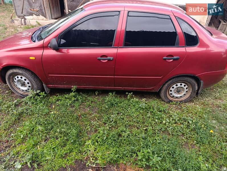 Седан ВАЗ / Lada 1118 Калина 2008 в Шляховой