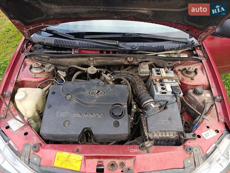 Седан ВАЗ / Lada 1118 Калина 2008 в Шляховой