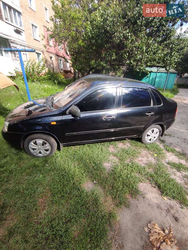 ВАЗ / Lada 1118 Калина 2011