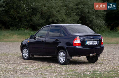 Седан ВАЗ 1118 Калина 2008 в 