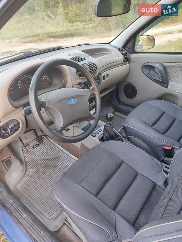 Седан ВАЗ / Lada 1118 Калина 2006 в Костопілі