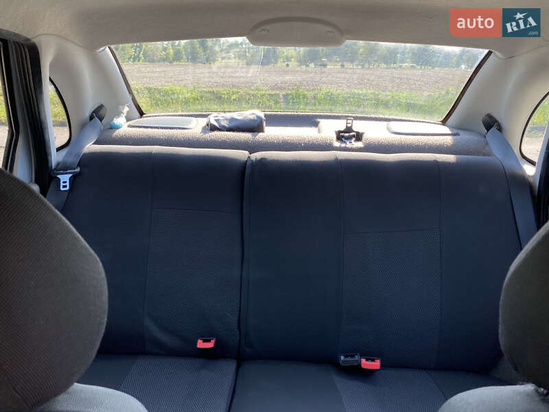 Седан ВАЗ / Lada 1118 Калина 2011 в Горишних Плавнях фото 15 Седан ВАЗ / Lada 1118 Калина 2011 в Горишних Плавнях