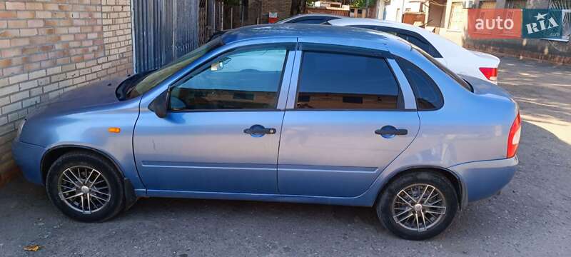 Седан ВАЗ / Lada 1118 Калина 2007 в Славянске фото 8 Седан ВАЗ / Lada 1118 Калина 2007 в Славянске