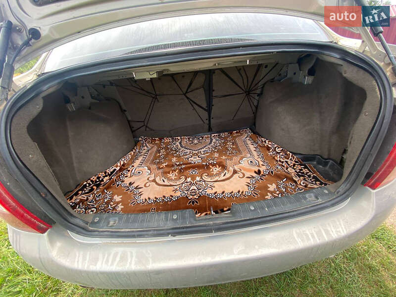 Седан ВАЗ / Lada 1118 Калина 2006 в Житомирі