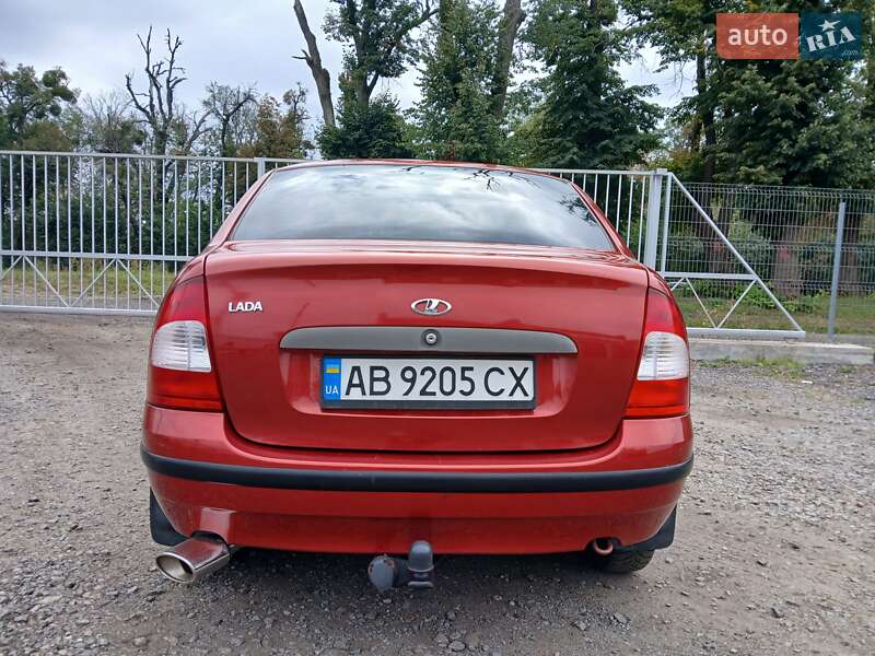 Седан ВАЗ / Lada 1118 Калина 2006 в Виннице
