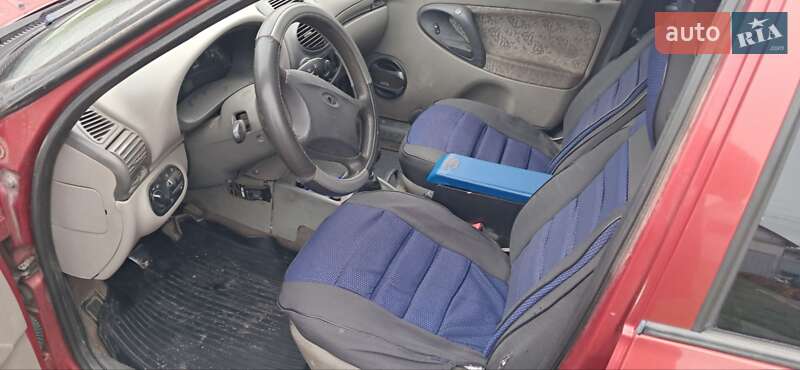 Седан ВАЗ / Lada 1118 Калина 2006 в Летичеве