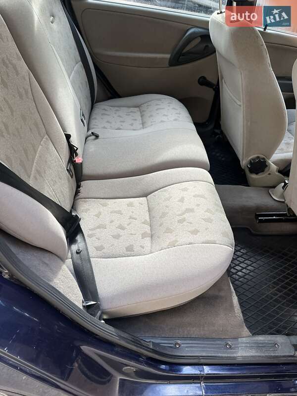 Седан ВАЗ / Lada 1118 Калина 2007 в Днепре