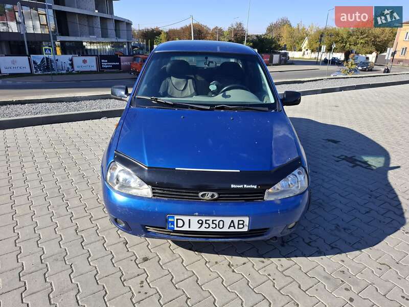 Седан ВАЗ / Lada 1118 Калина 2006 в Львове