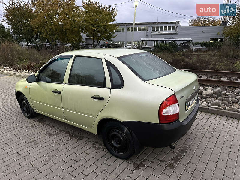 Седан ВАЗ 1118 Калина 2006 в 